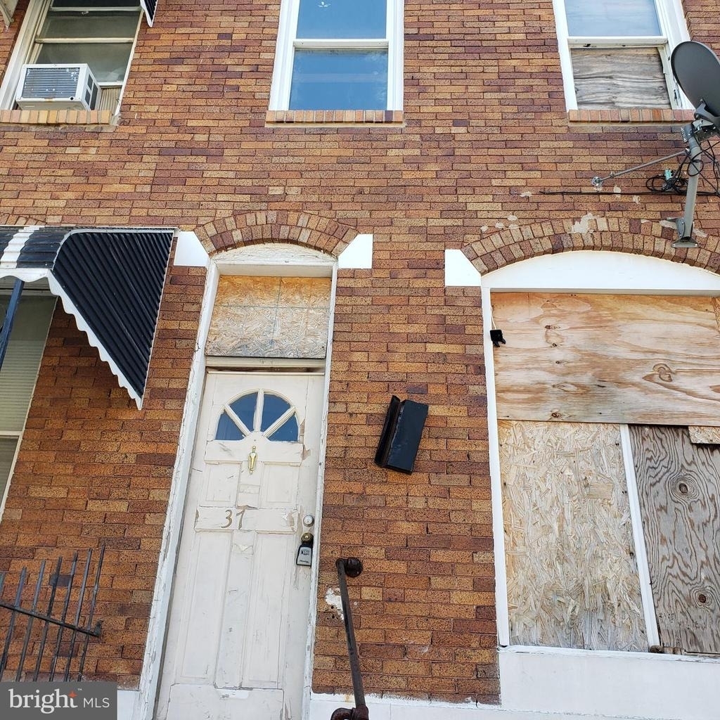 37 Wheeler Avenue - Photo 0