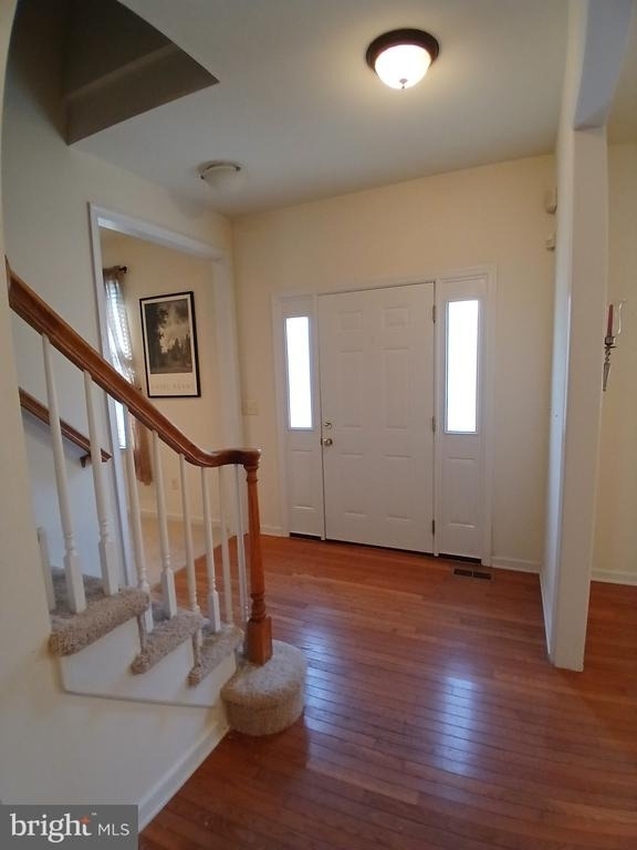 18 Greystone Drive - Photo 2