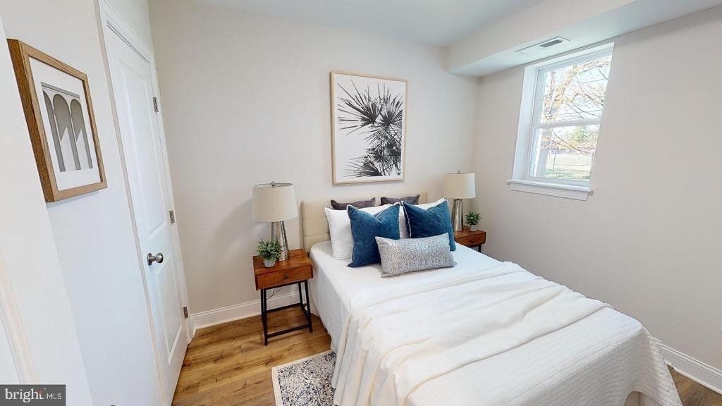 220 Hamilton Street Nw - Photo 5