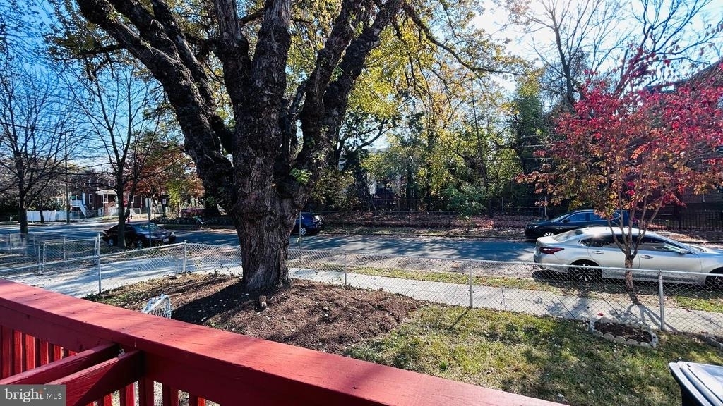 1440 18th Place Se - Photo 31