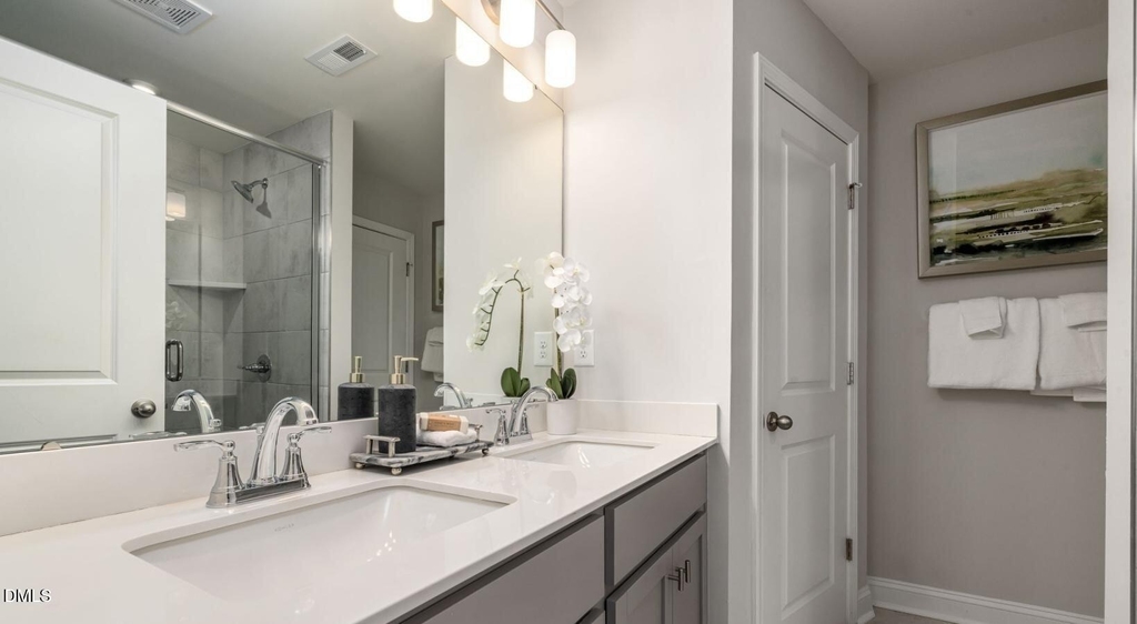 556 Hatters Mill Road - Photo 3