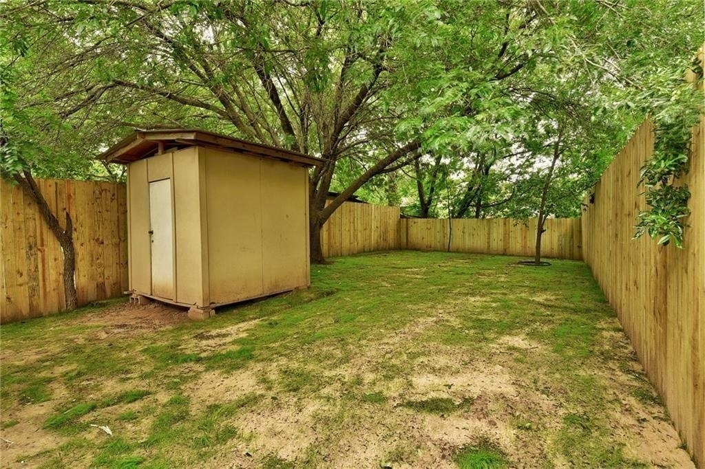 7504 Carver Ave - Photo 9