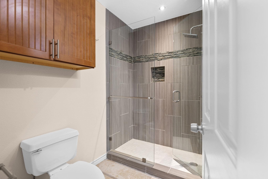2630 Gwendolyn Ln - Photo 24
