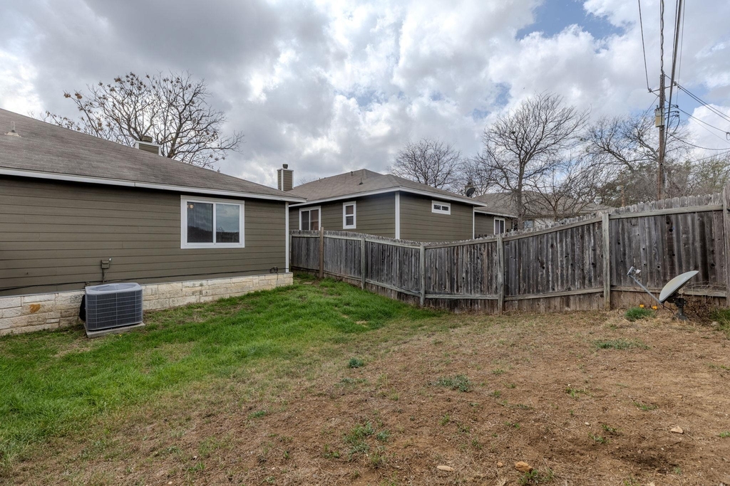 2630 Gwendolyn Ln - Photo 28