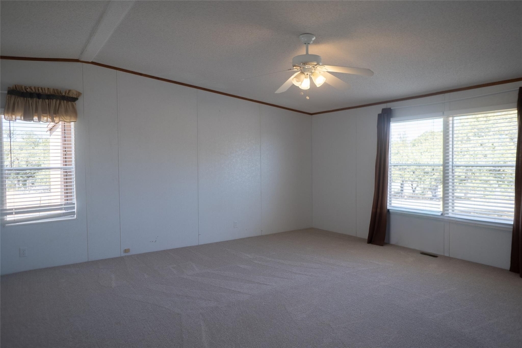 1149 Hart Ln - Photo 9
