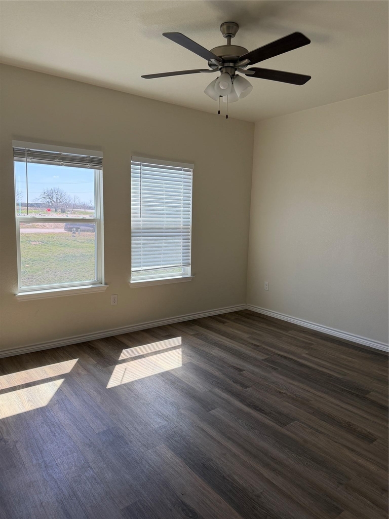 510 Whirlaway Dr - Photo 13