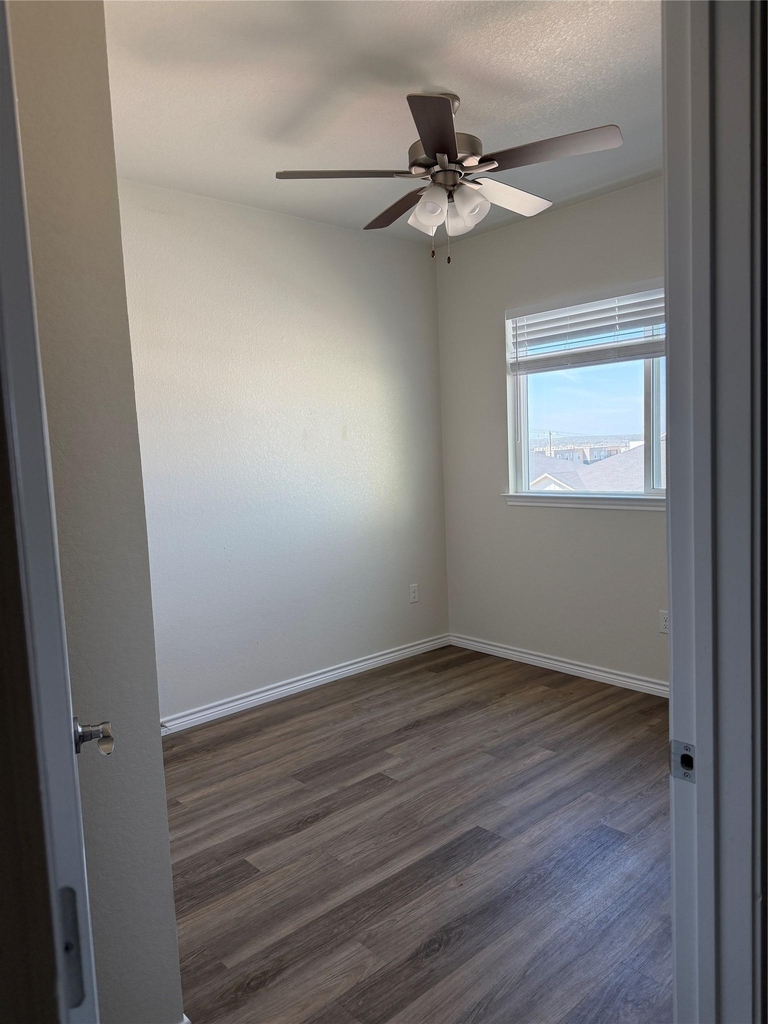 510 Whirlaway Dr - Photo 8