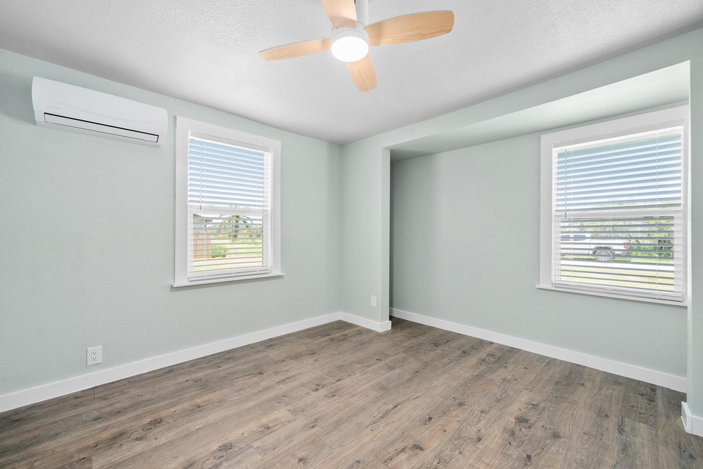 248 Post Oak Ln - Photo 14