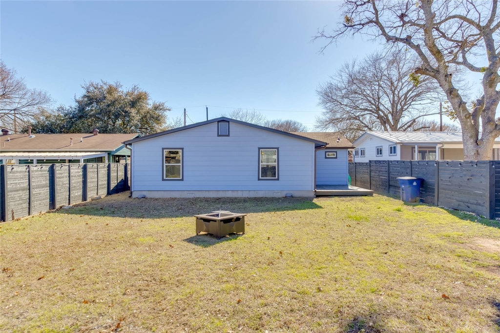 4702 Bandera Rd - Photo 10