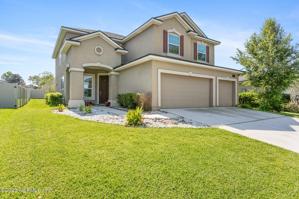 3315 Ridgeview Drive - Photo 1