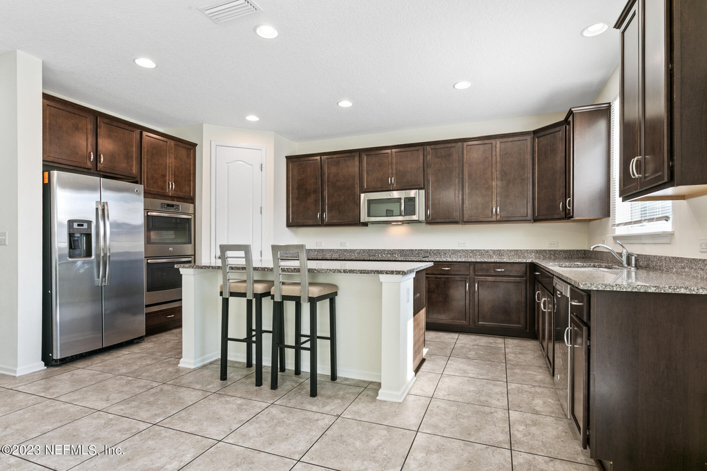 3315 Ridgeview Drive - Photo 7