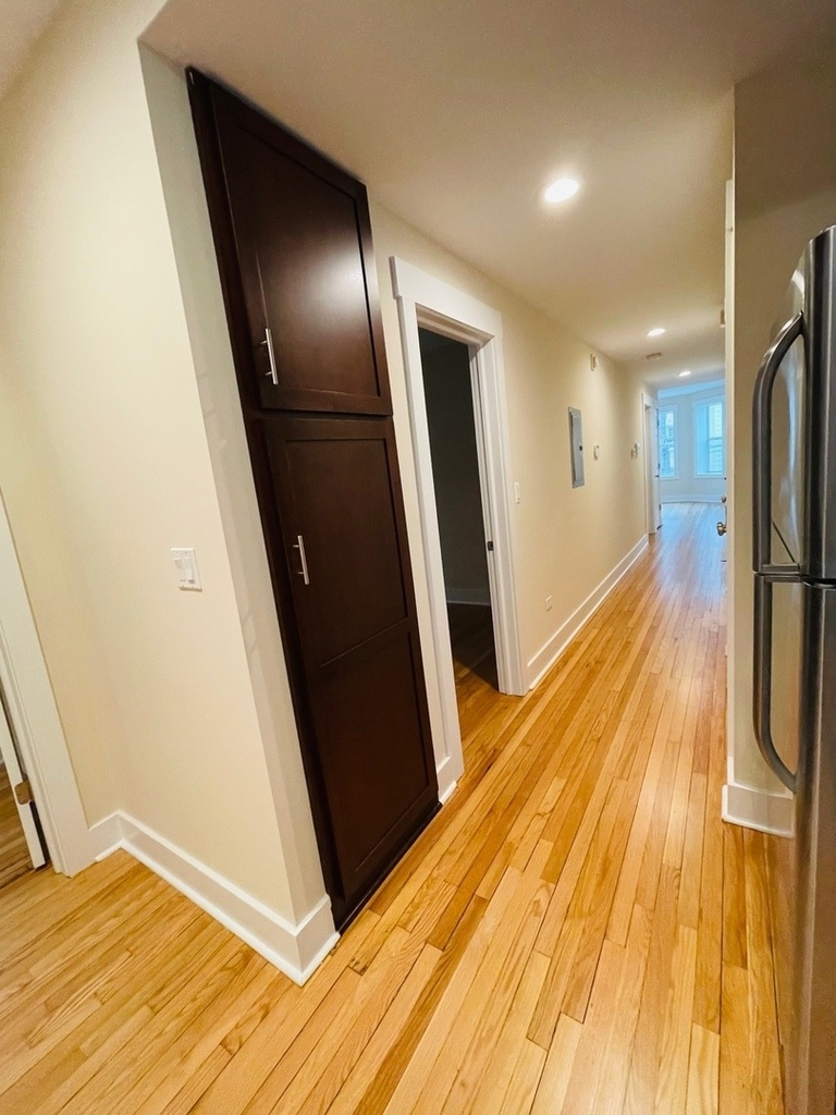 7408 N Hoyne Avenue - Photo 8