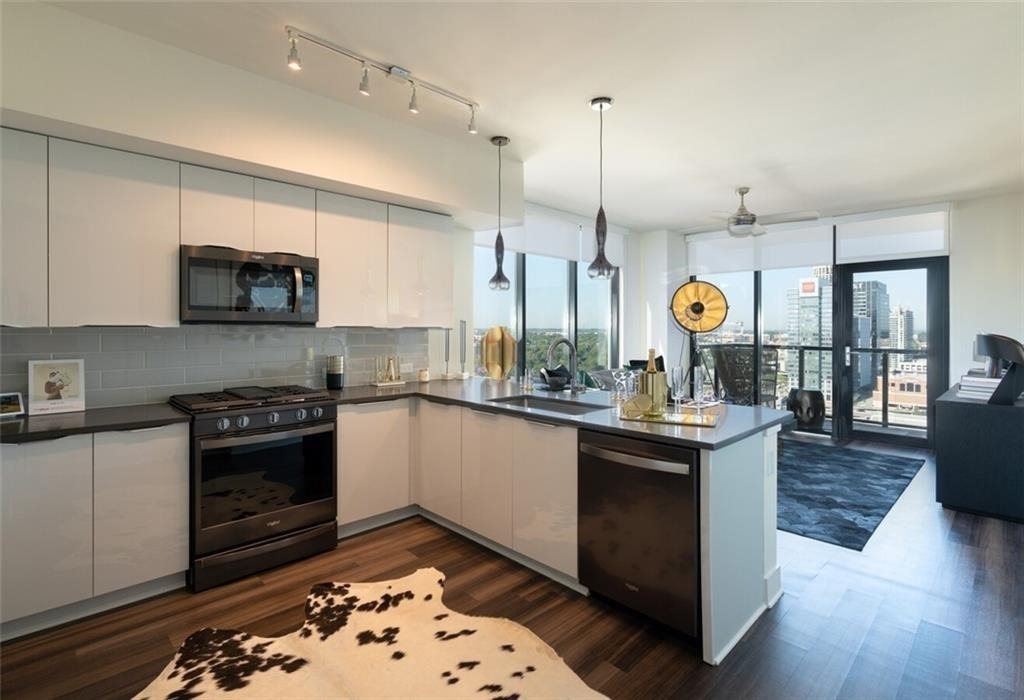 1400 W Peachtree Street Nw - Photo 18