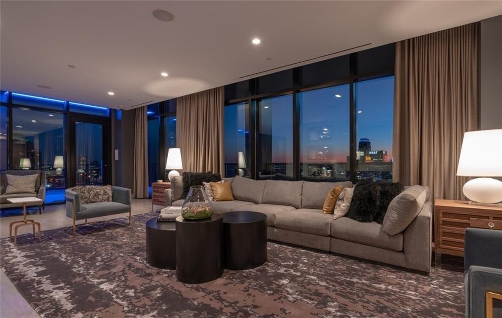 1400 W Peachtree Street Nw - Photo 3