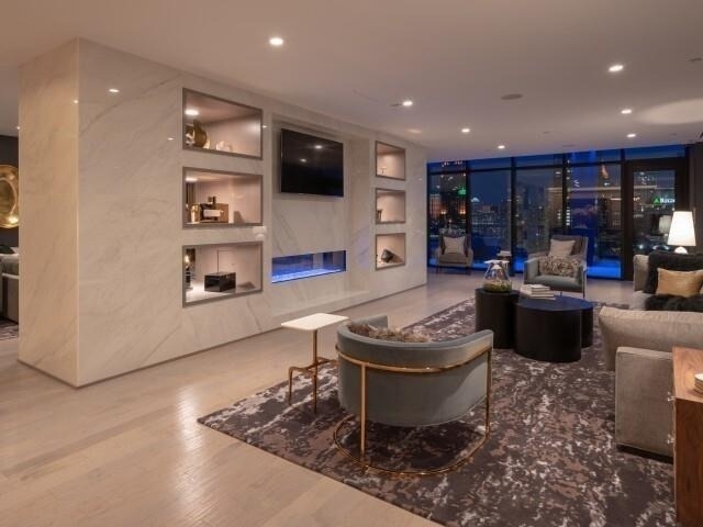 1400 W Peachtree Street Nw - Photo 9