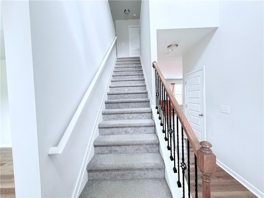 409 Mcginnis Circle - Photo 8