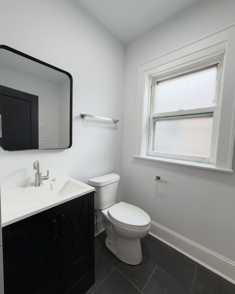 7712 S Jeffery Boulevard - Photo 7