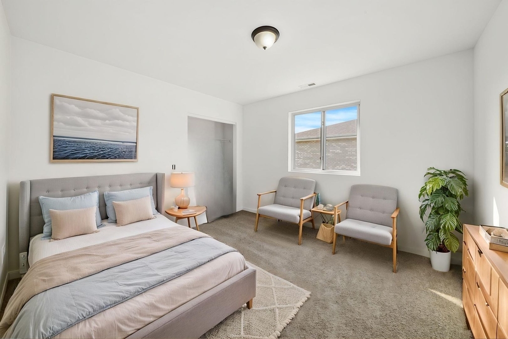 13906 Central Park Avenue - Photo 10