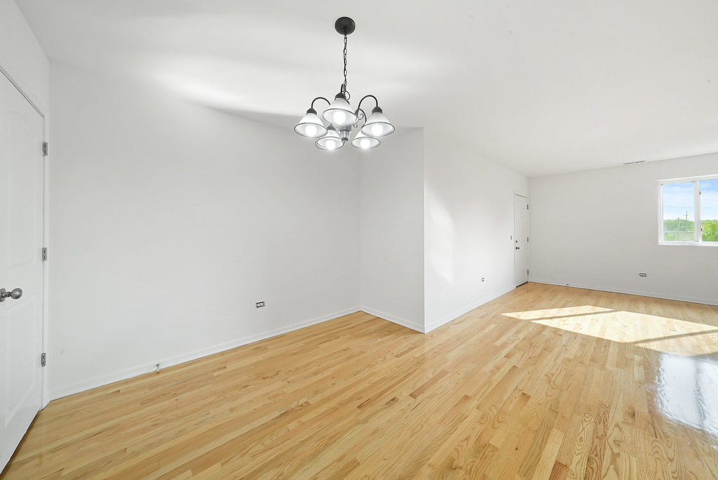 13906 Central Park Avenue - Photo 5