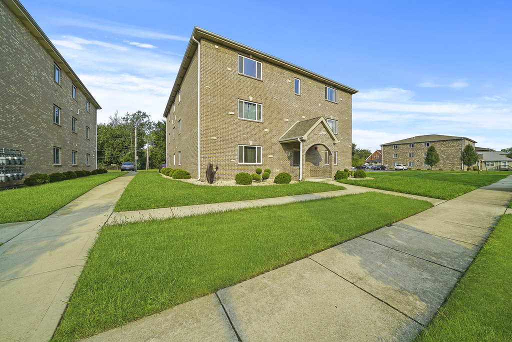 13906 Central Park Avenue - Photo 18