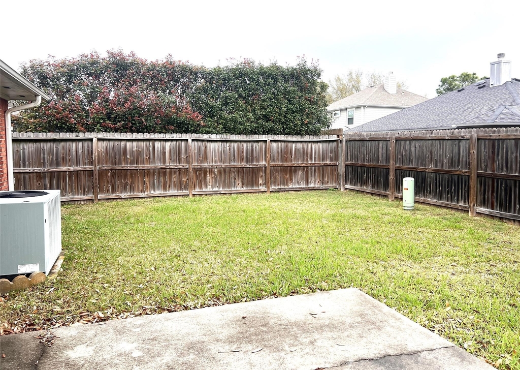 8239 Squires Place Drive - Photo 20