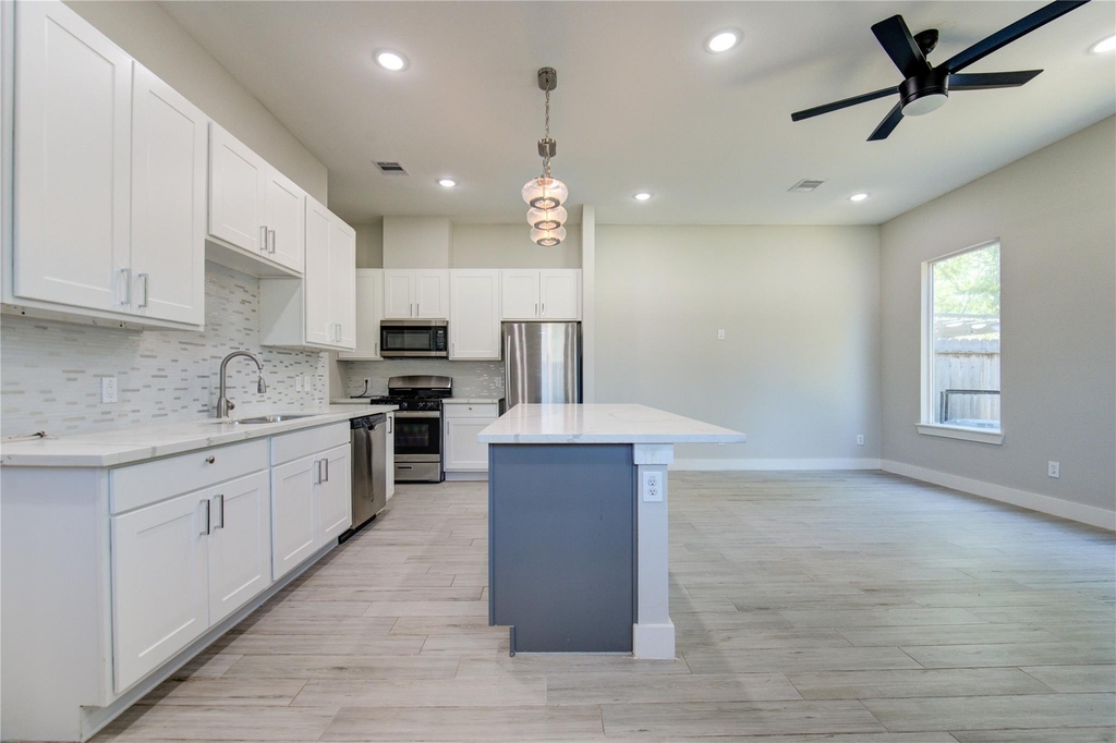 4536 Sunflower Street - Photo 9