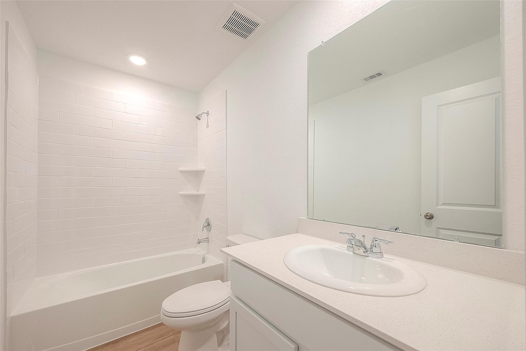 1491 Las Cuevas Drive - Photo 20