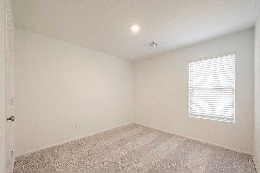 1491 Las Cuevas Drive - Photo 17