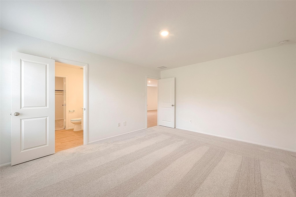 1491 Las Cuevas Drive - Photo 29