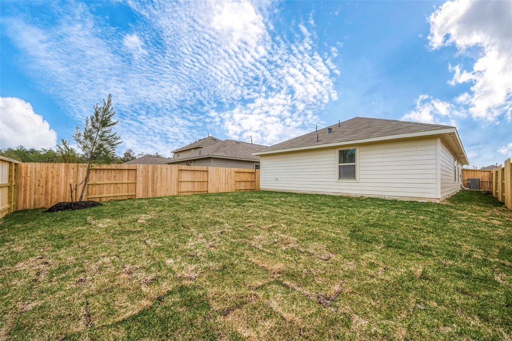 1491 Las Cuevas Drive - Photo 39