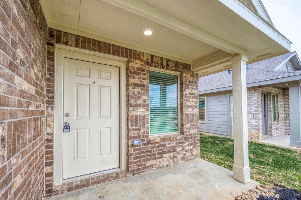 1491 Las Cuevas Drive - Photo 1
