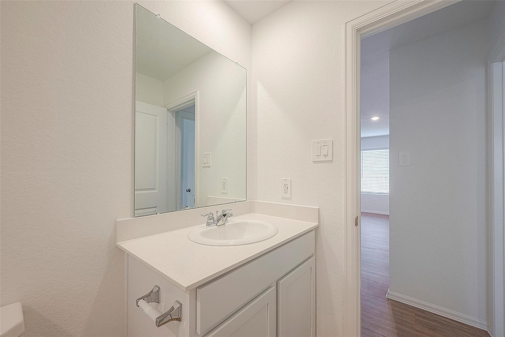 1491 Las Cuevas Drive - Photo 22