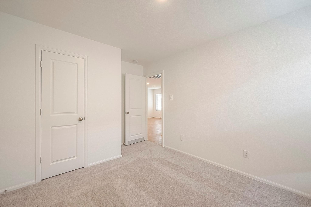 1491 Las Cuevas Drive - Photo 26