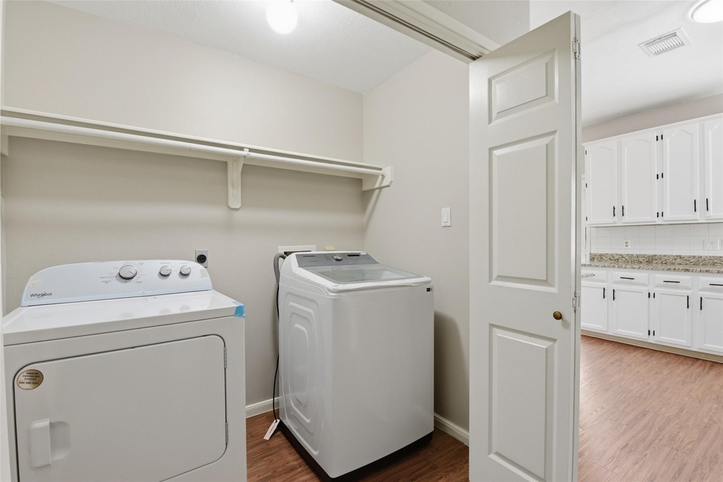 3327 Shady Glen Lane - Photo 35