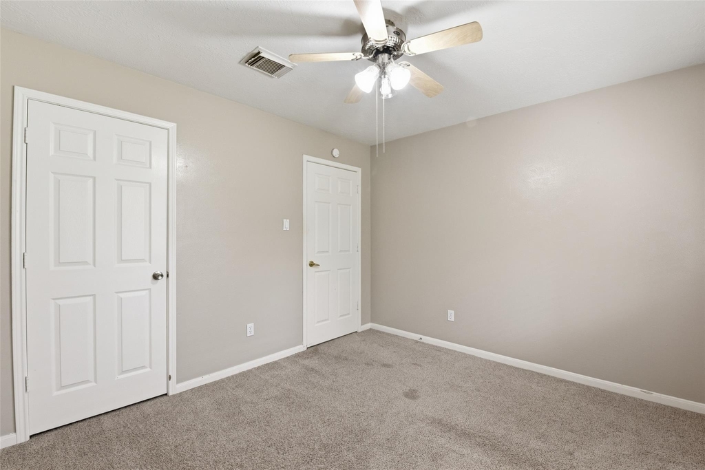 3327 Shady Glen Lane - Photo 32
