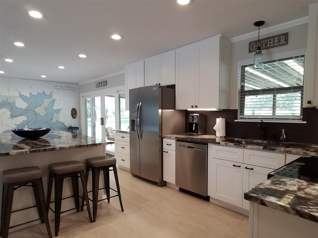 2055 Island View - Photo 8