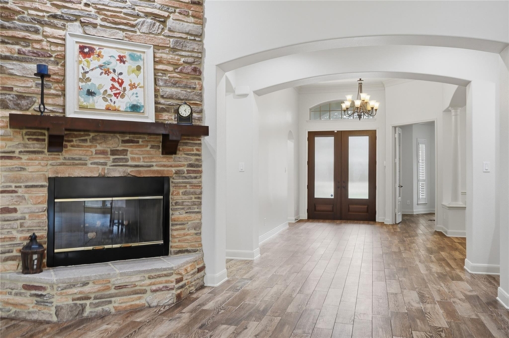 17614 Melmore Drive - Photo 8