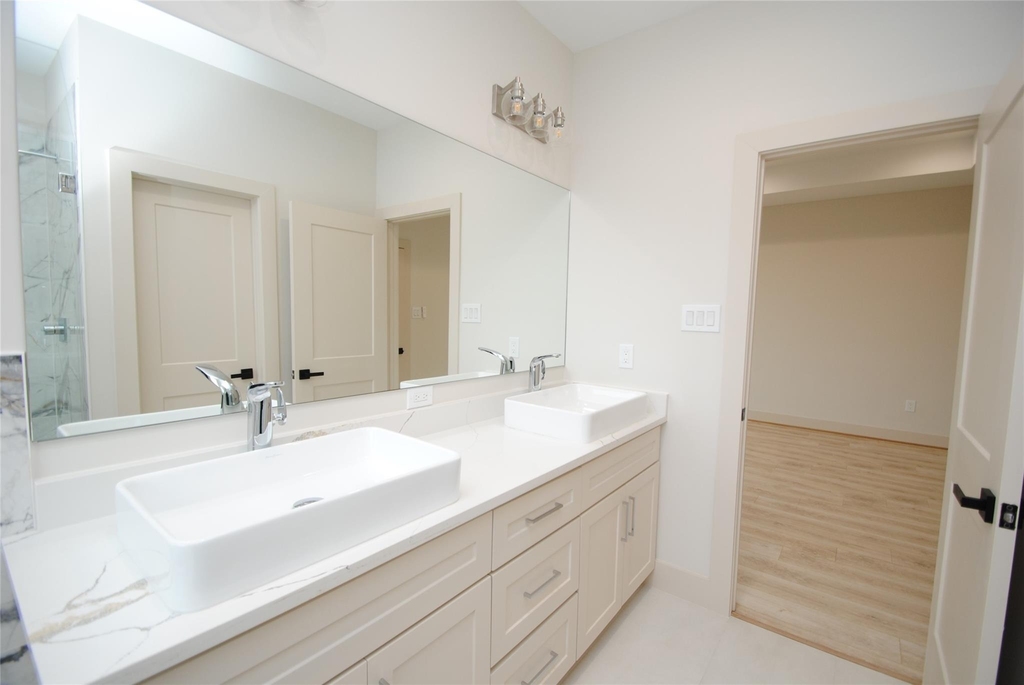 6310 Illinois Street - Photo 14