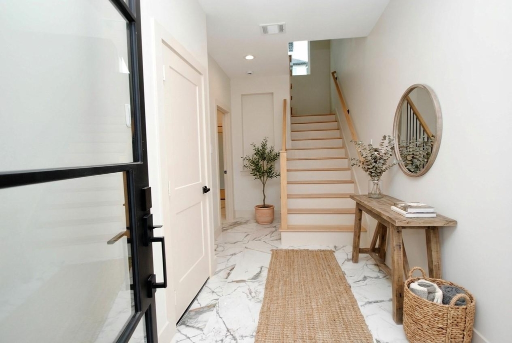 6310 Illinois Street - Photo 2