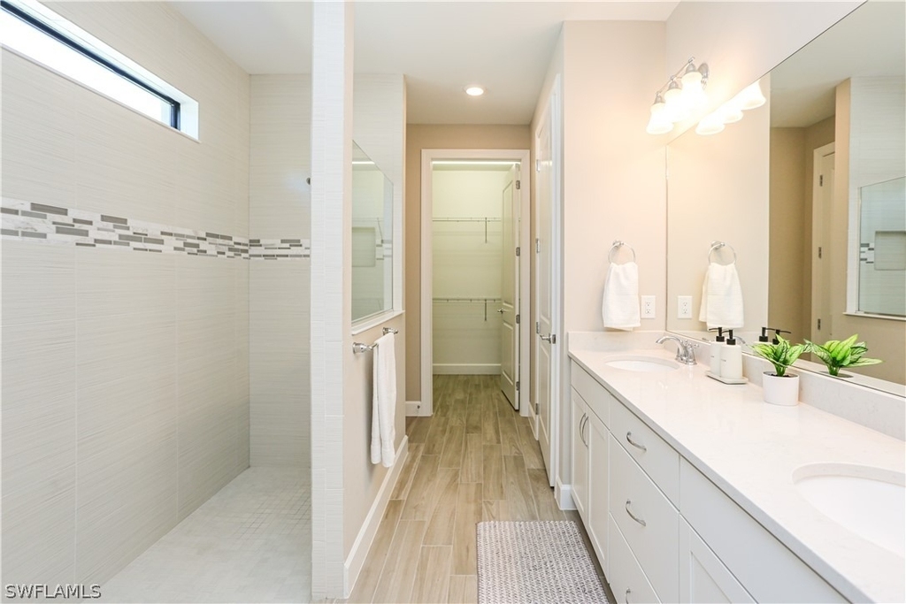 9716 Everglades Drive - Photo 17