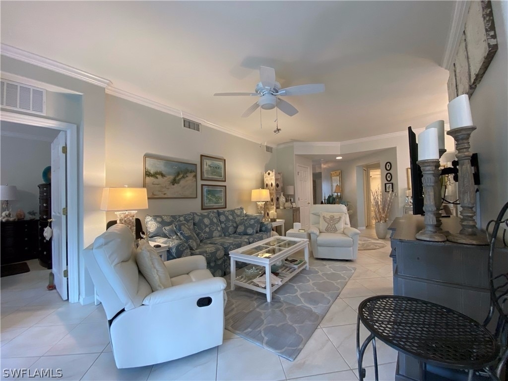 1455 Tiffany Lane - Photo 2