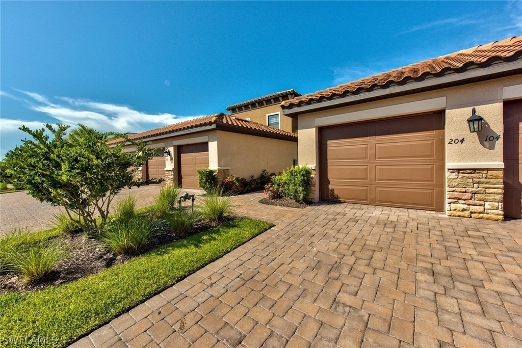 9377 Pocida Court - Photo 0