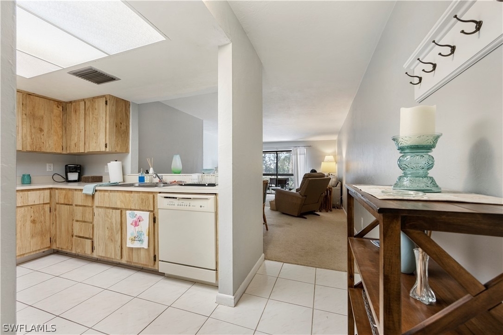 6142 Whiskey Creek Drive - Photo 10