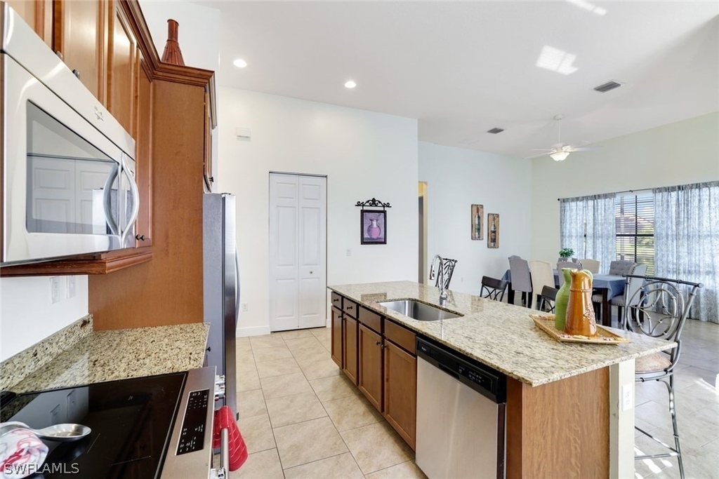 5177 Salerno Street - Photo 11