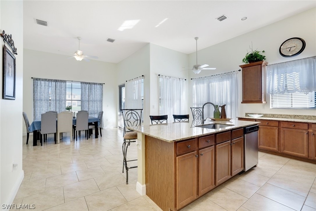 5177 Salerno Street - Photo 9