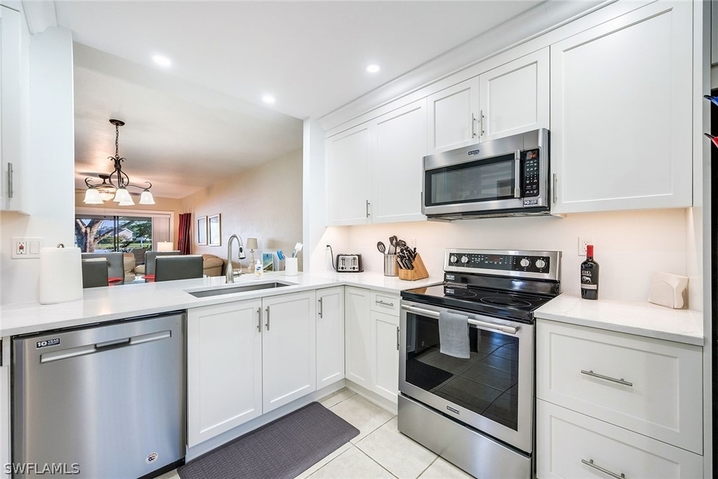 1802 Kings Lake Boulevard - Photo 6
