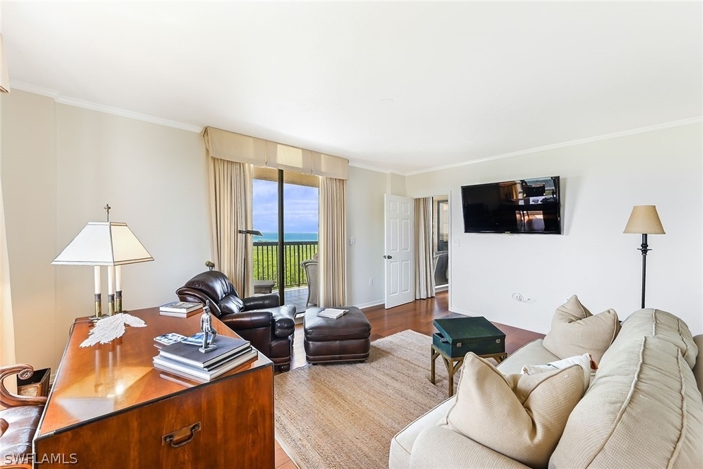 6075 Pelican Bay Boulevard - Photo 17