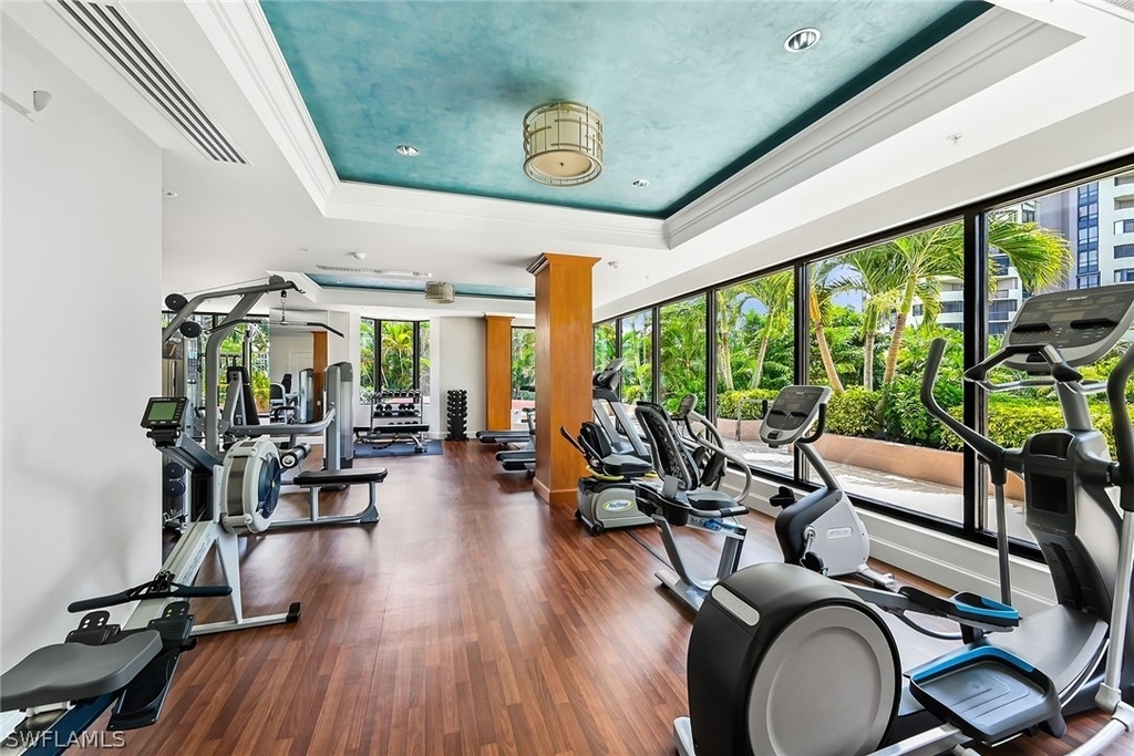 6075 Pelican Bay Boulevard - Photo 22