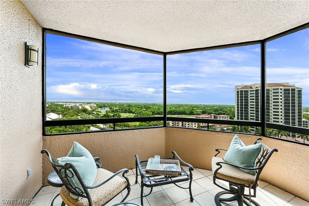 6075 Pelican Bay Boulevard - Photo 15