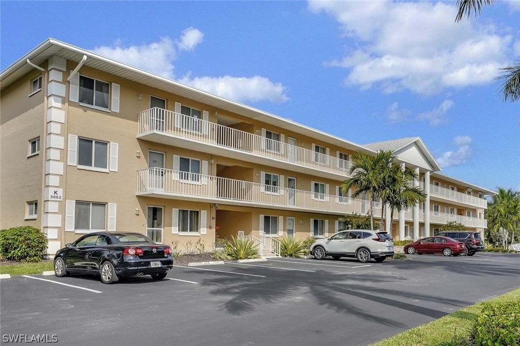 3062 Sandpiper Bay Circle - Photo 3